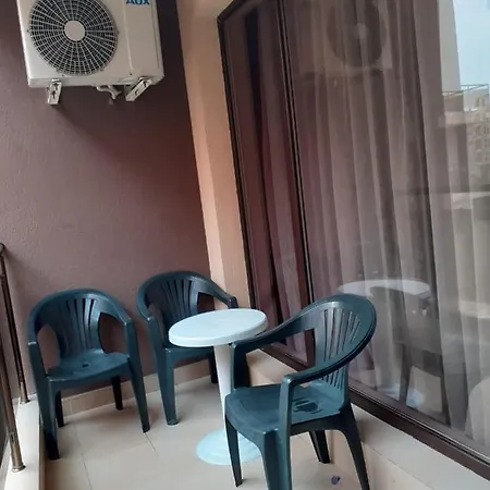 Appartement Parus 4 *